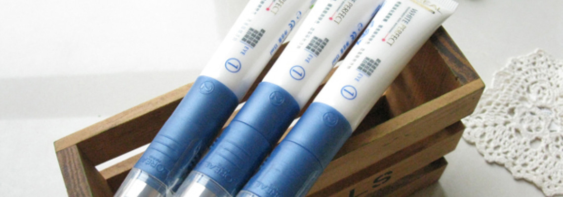 Rollerball bottle Massager application invention for eye cream packaging