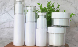 The Ultimate Guide on cosmetic packaging materials